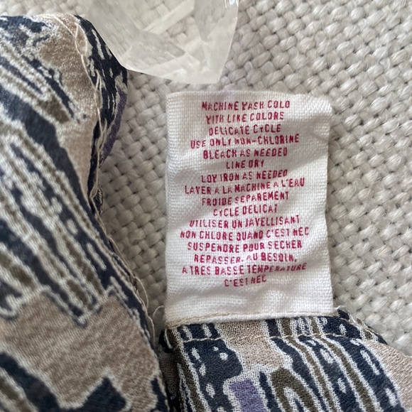 Lightweight Silk, Mod Print & Architectural Straps - Picture 5 of 8